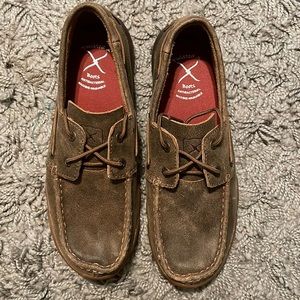 Twisted X moccasins 7.5